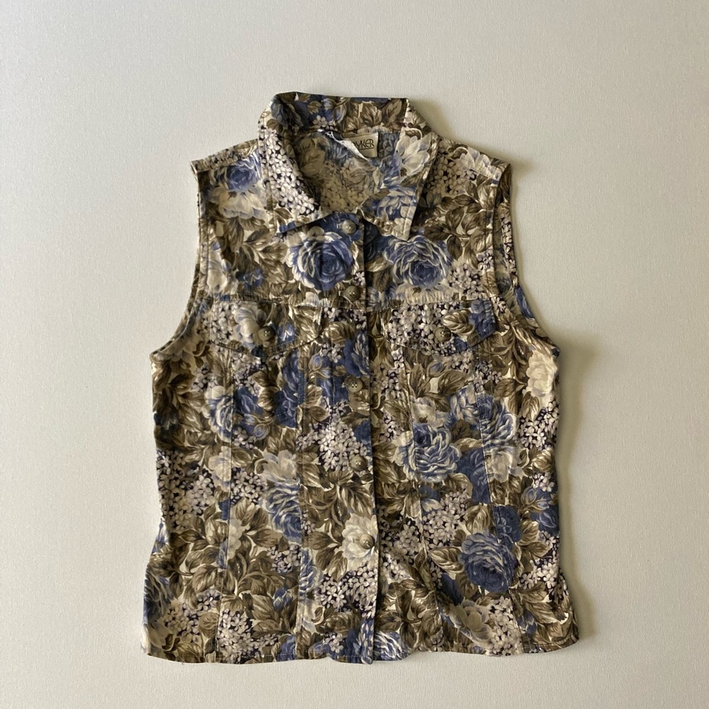 Vintage XS 90s Floral Sleeveless Crop Top